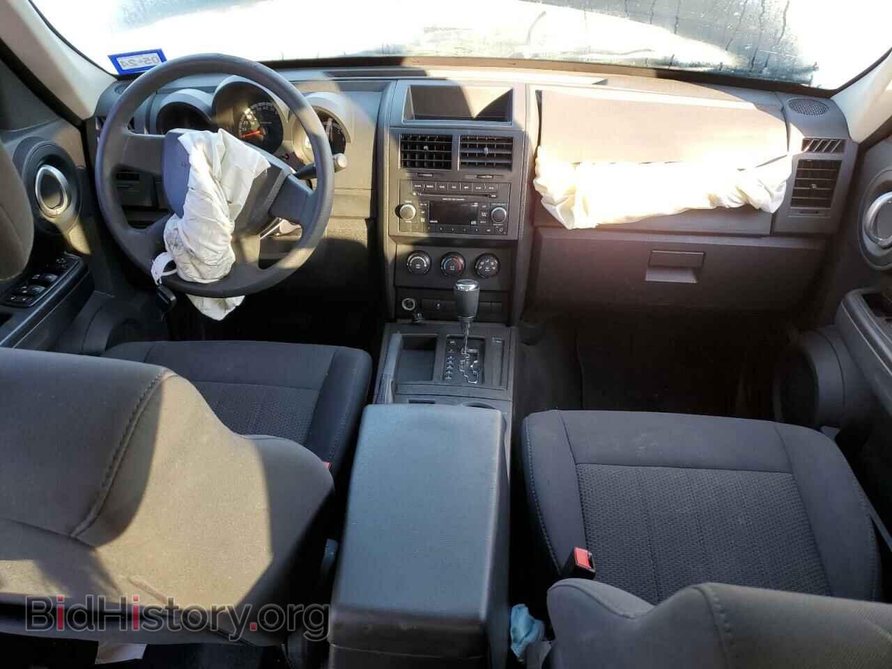 2011 DODGE NITRO - VIN: 1D4PT4GK3BW605413 - Photo 8