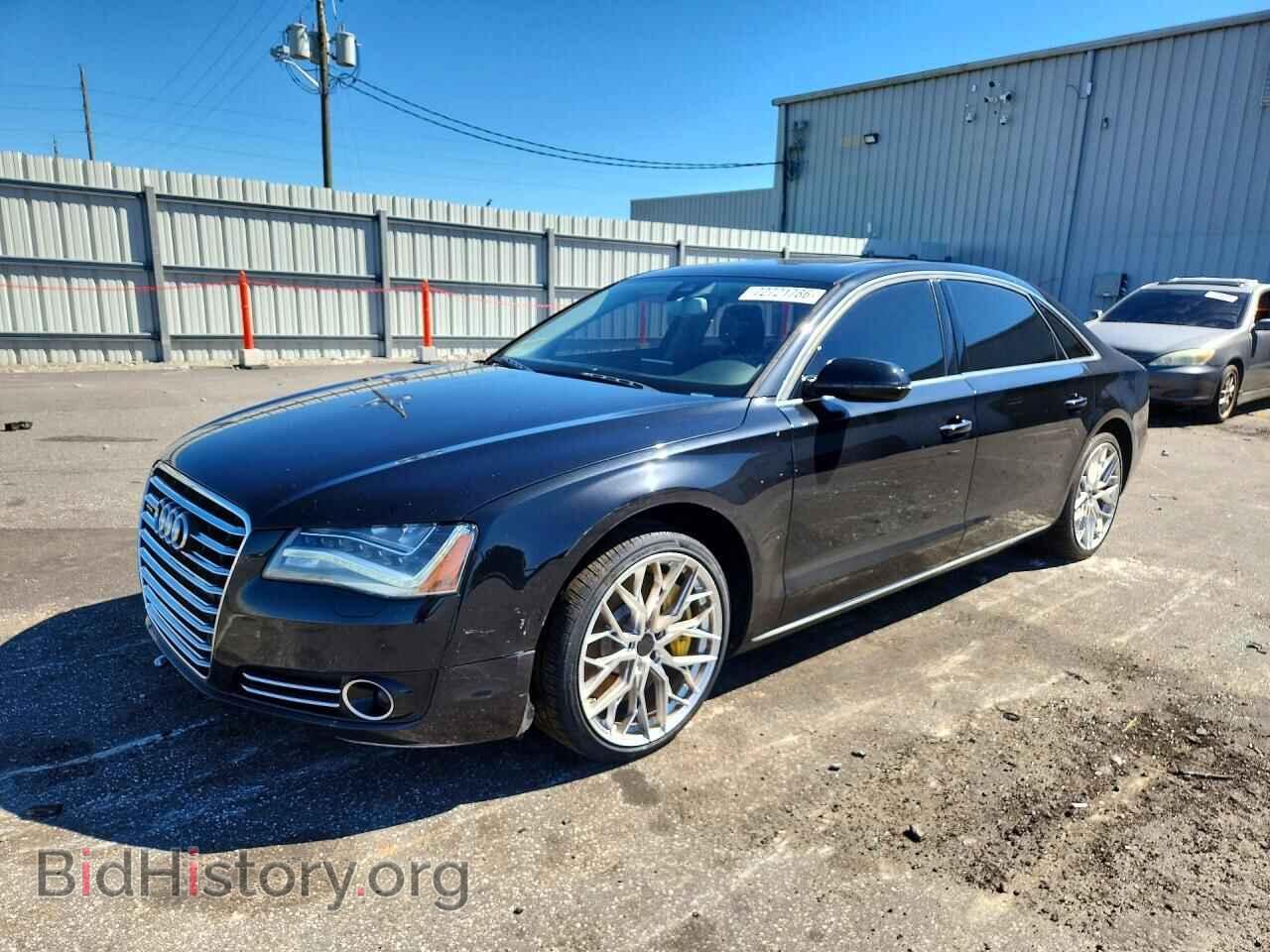 Photo WAURVAFDXBN021286 - AUDI A8 2011