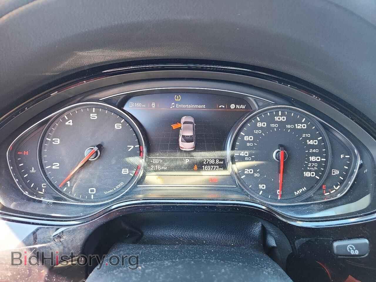 2011 AUDI A8 - VIN: WAURVAFDXBN021286 - Photo 9