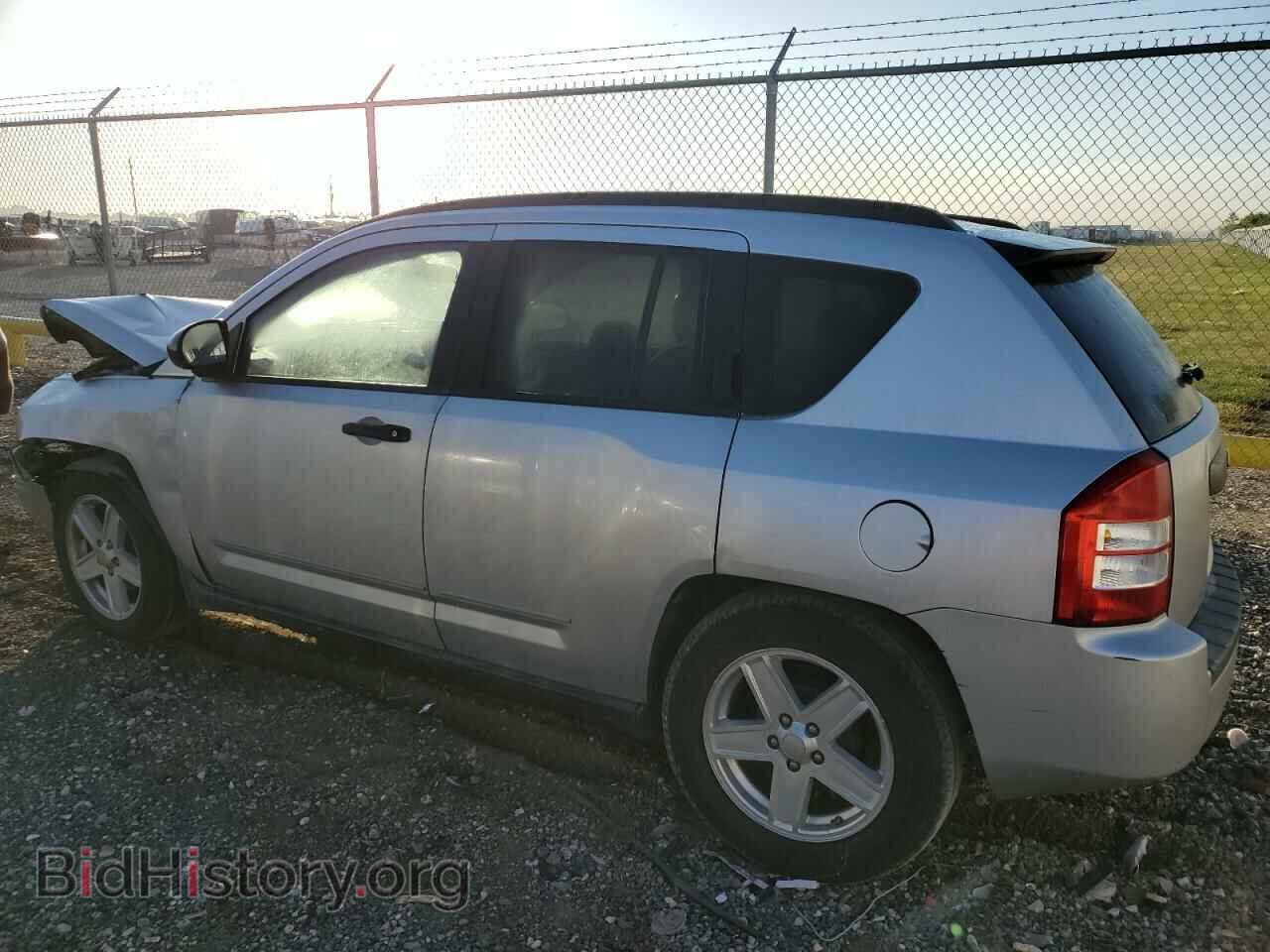 2009 JEEP COMPASS - VIN: 1J4FT47AX9D100310 - Фото 2