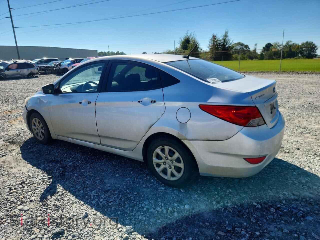 2014 HYUNDAI ACCENT - VIN: KMHCT4AE2EU651051 - Photo 2
