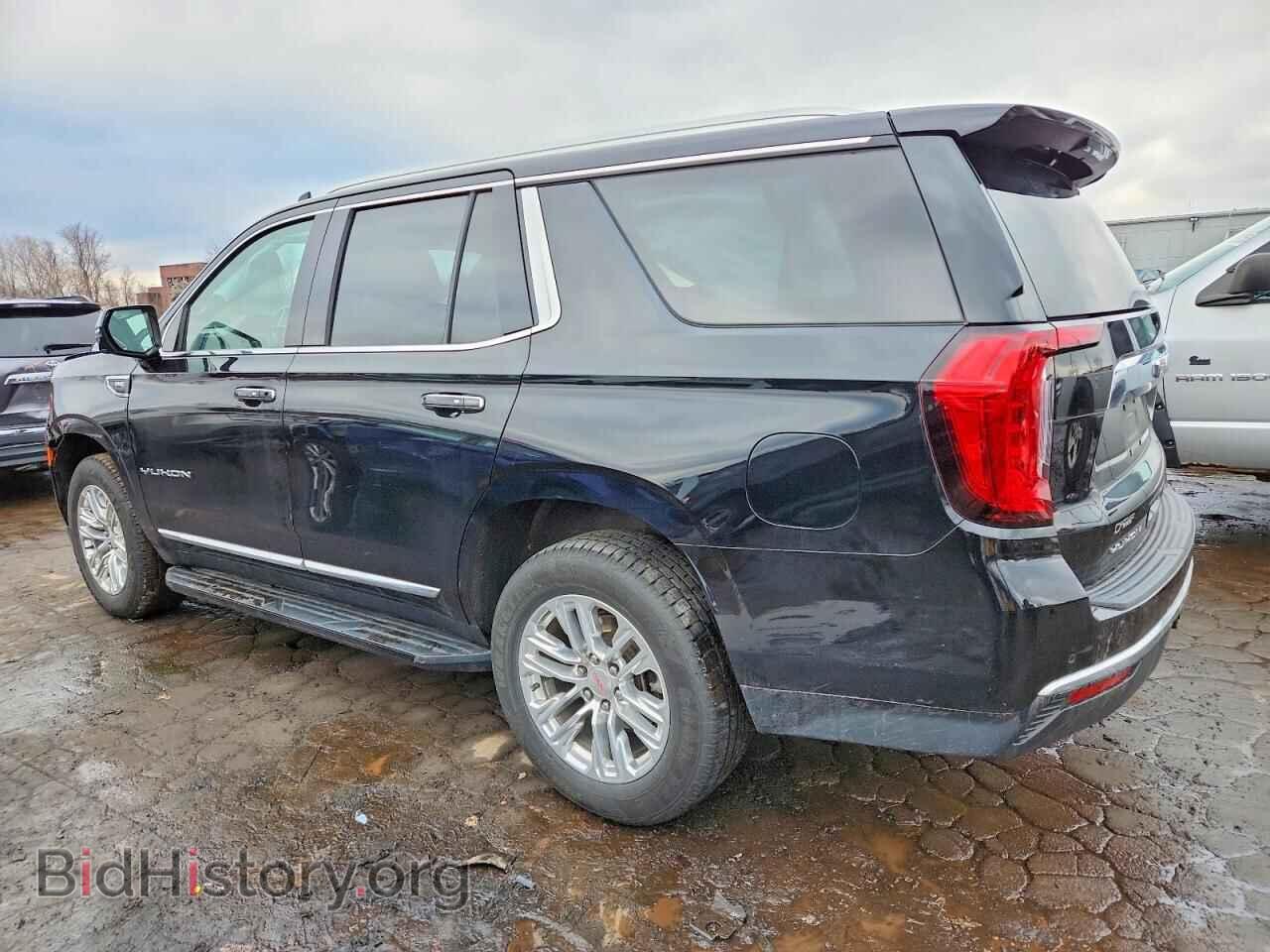 2021 GMC YUKON - VIN: 1GKS2BKD6MR189449 - Photo 2