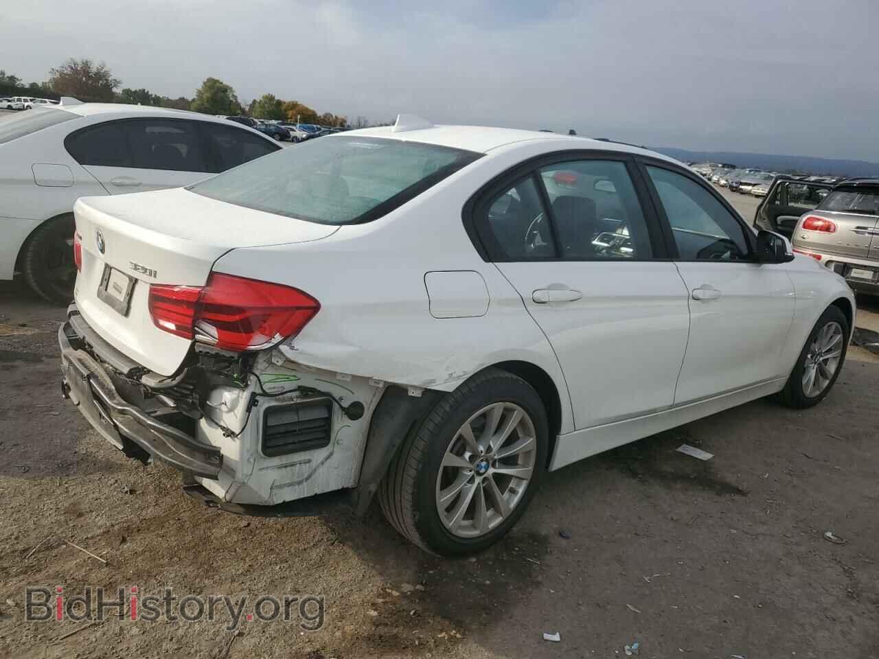 2016 BMW 3 SERIES - VIN: WBA8E5G55GNU19541 - Фото 3