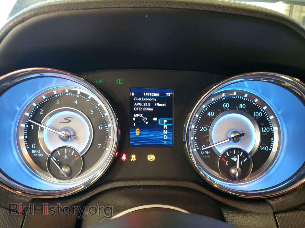 2014 CHRYSLER 300 - VIN: 2C3CCAGG3EH357368 - Фото 9
