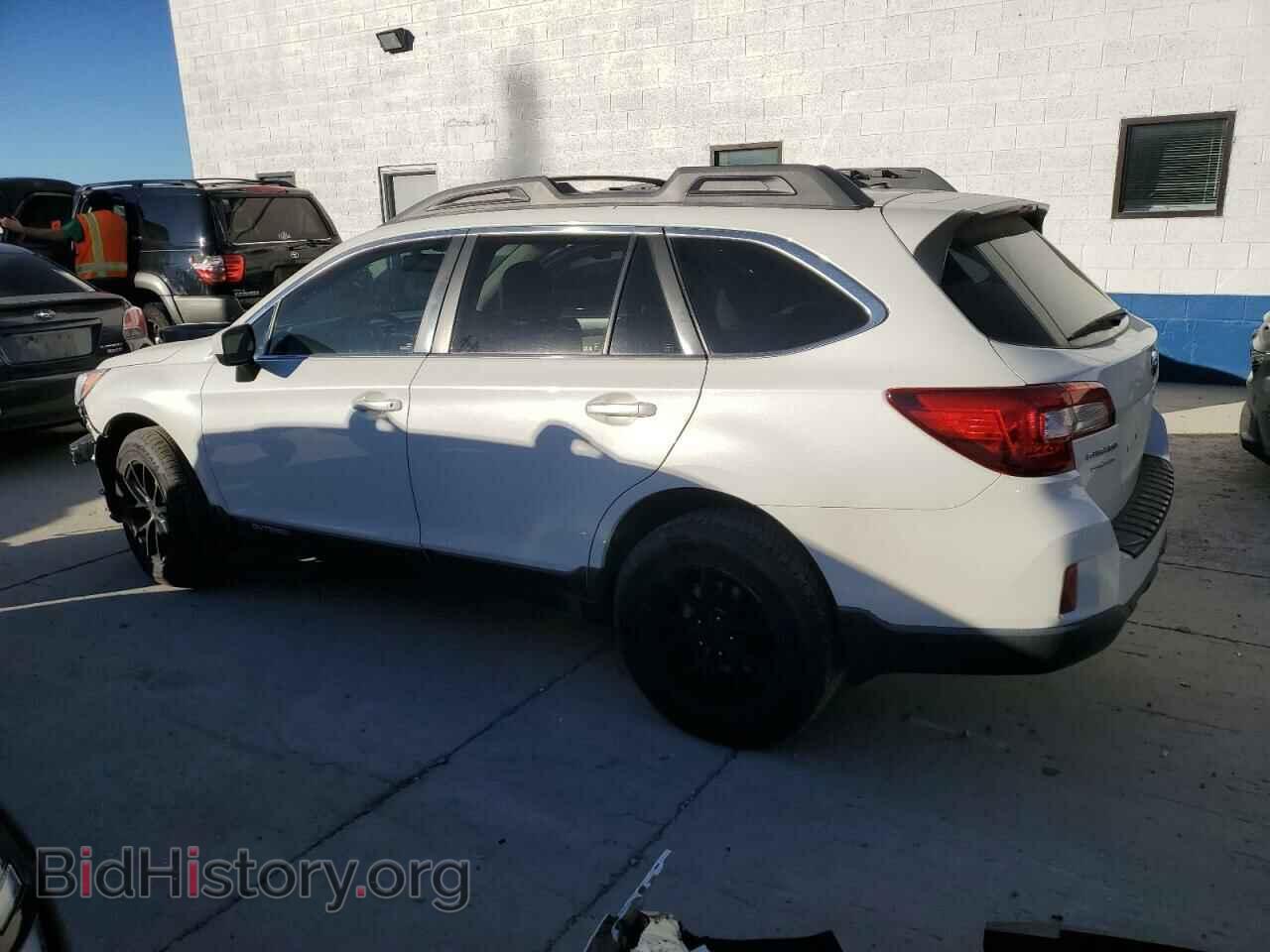 2015 SUBARU OUTBACK - VIN: 4S4BSBCC4F3263163 - Фото 2