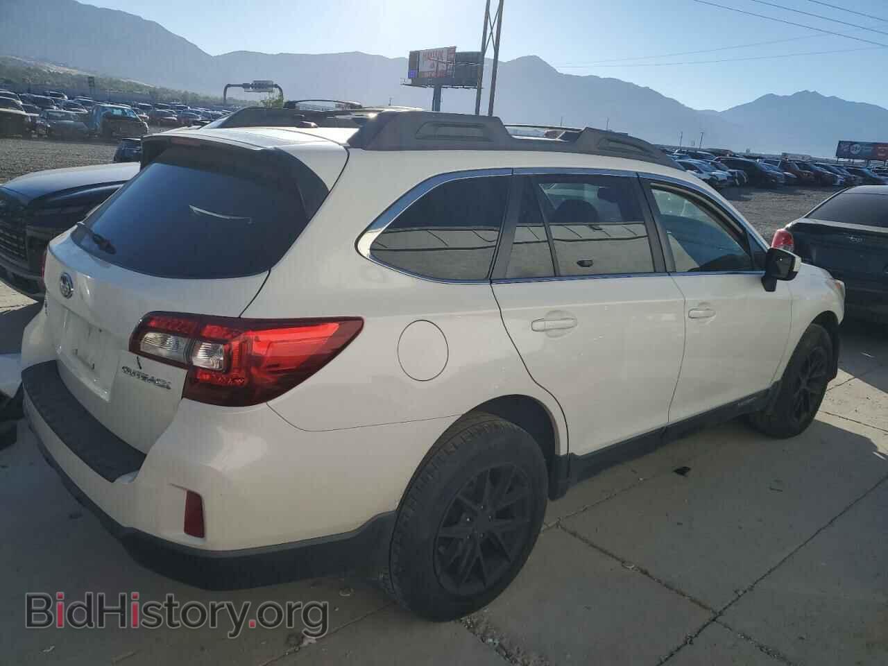 2015 SUBARU OUTBACK - VIN: 4S4BSBCC4F3263163 - Фото 3