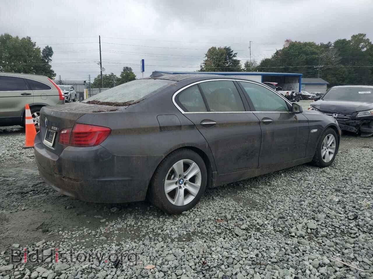 2011 BMW 5 SERIES - VIN: WBAFR1C54BC746155 - Фото 3