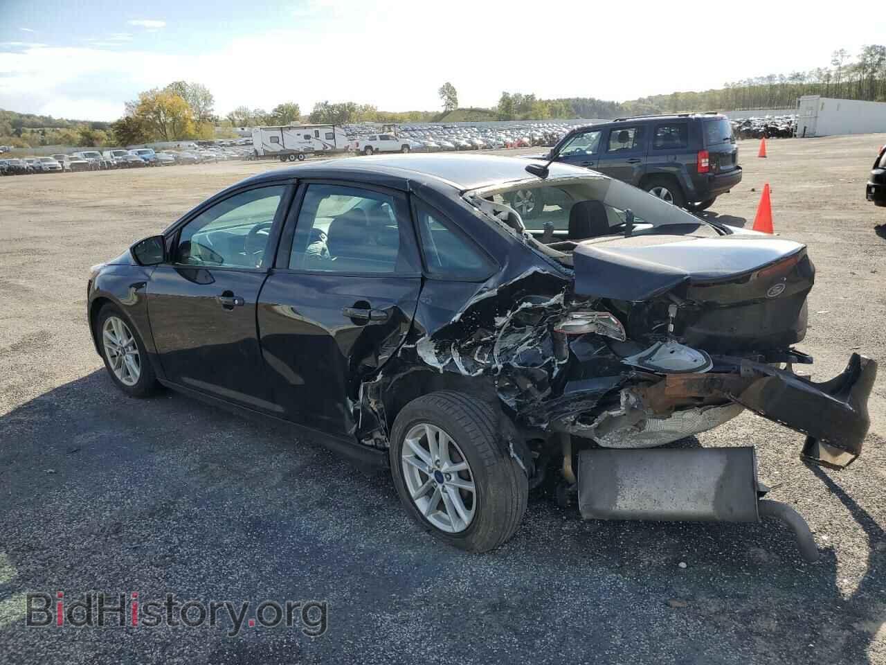 2017 FORD FOCUS - VIN: 1FADP3F21HL263458 - Photo 2