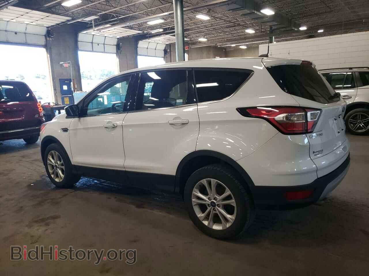2017 FORD ESCAPE - VIN: 1FMCU9GD2HUC98422 - Фото 2