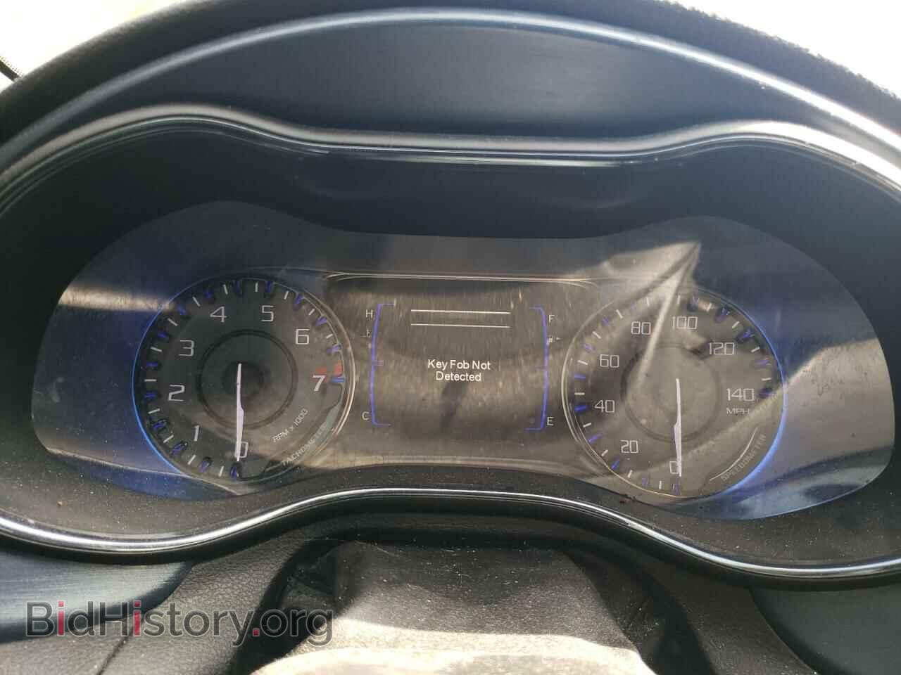 2015 CHRYSLER 200 - VIN: 1C3CCCDG1FN553771 - Фото 9