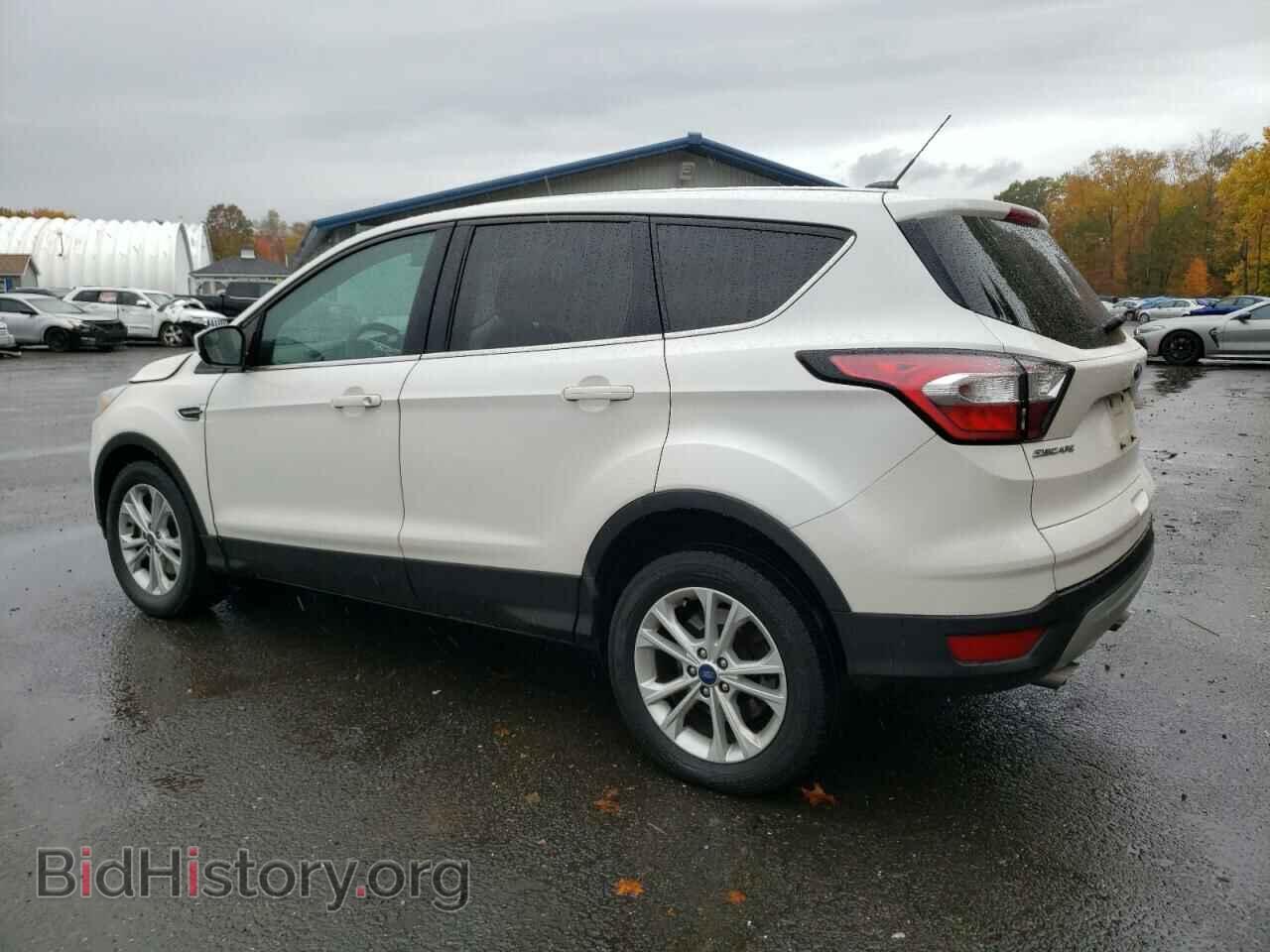 2017 FORD ESCAPE - VIN: 1FMCU9GDXHUC91945 - Фото 2