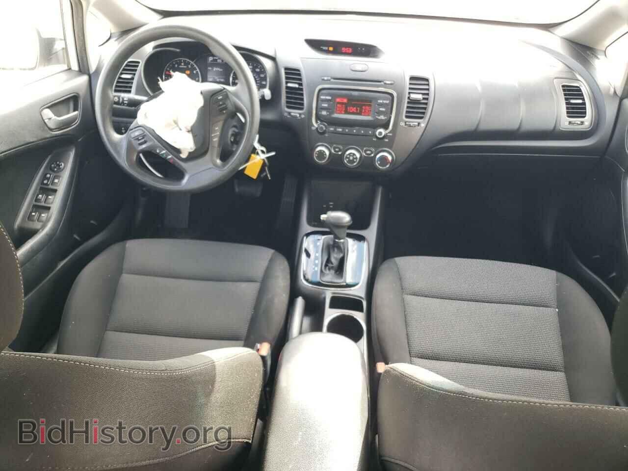 2017 KIA FORTE - VIN: 3KPFK4A74HE120703 - Фото 8