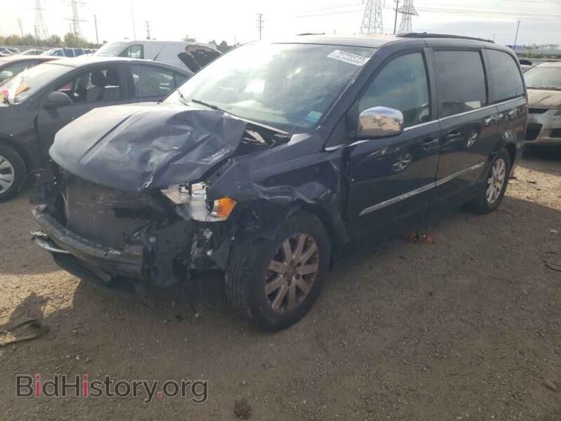 2011 Chrysler MINIVAN Town & COU (VIN 2A4RR8DG5BR676014) — photo 1 of 14, Copart, damage: front end