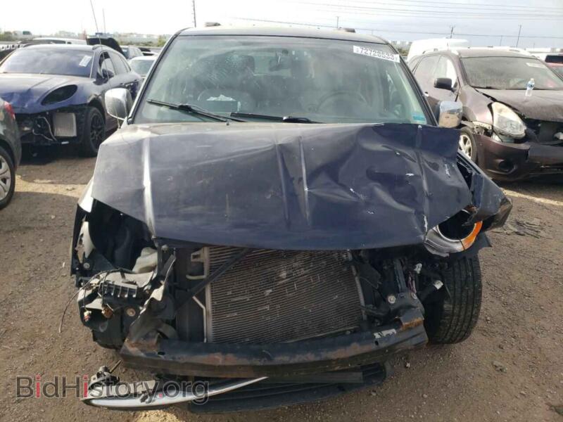 2011 Chrysler MINIVAN (VIN 2A4RR8DG5BR676014) — photo 5 of 14