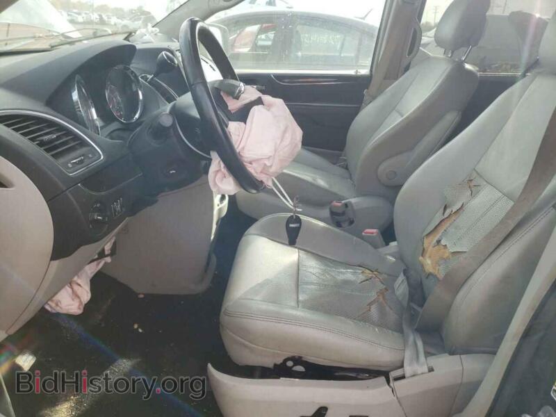 2011 Chrysler MINIVAN (VIN 2A4RR8DG5BR676014) — photo 7 of 14