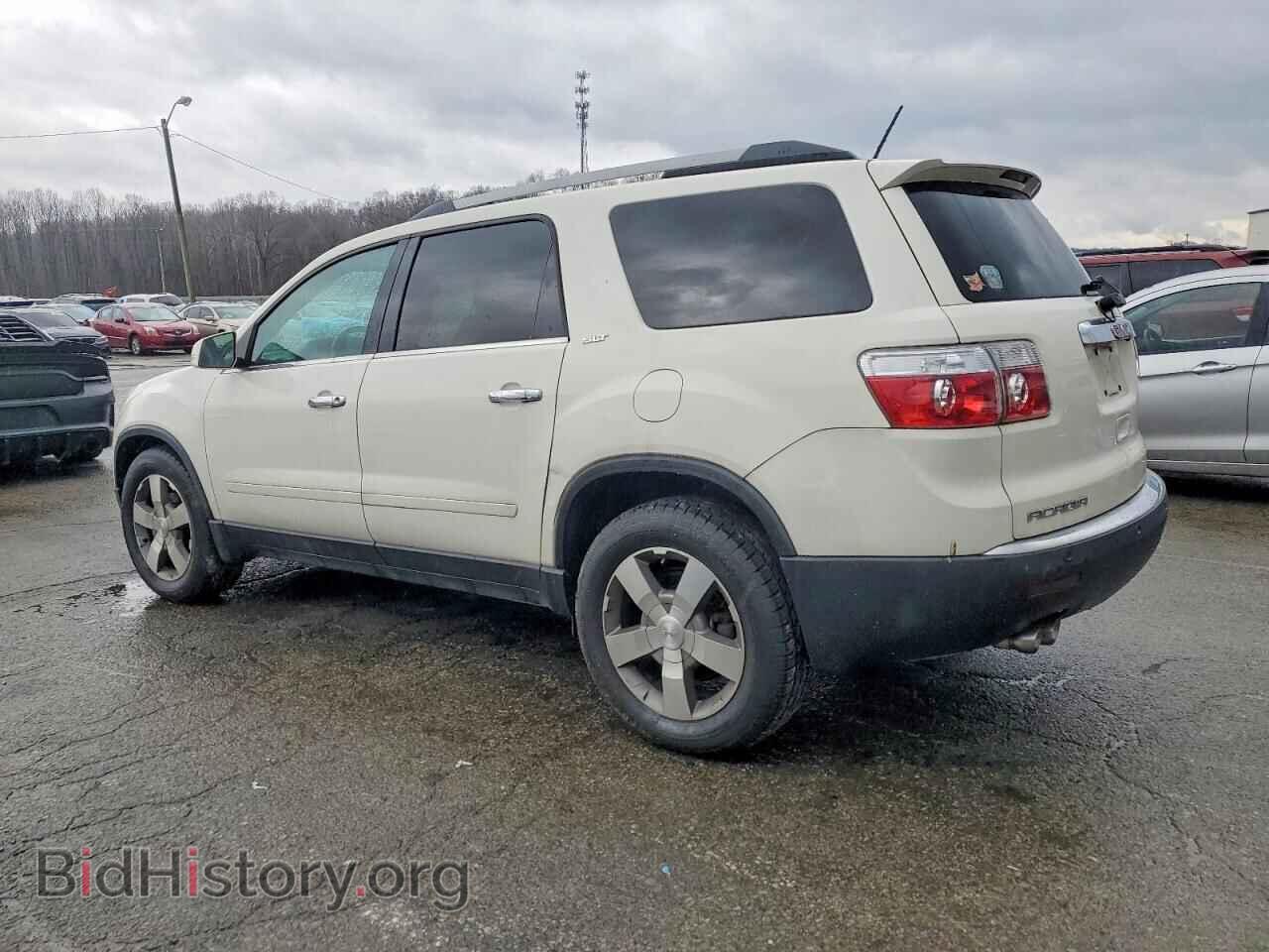 2011 GMC ACADIA - VIN: 1GKKRRED8BJ272229 - Фото 2