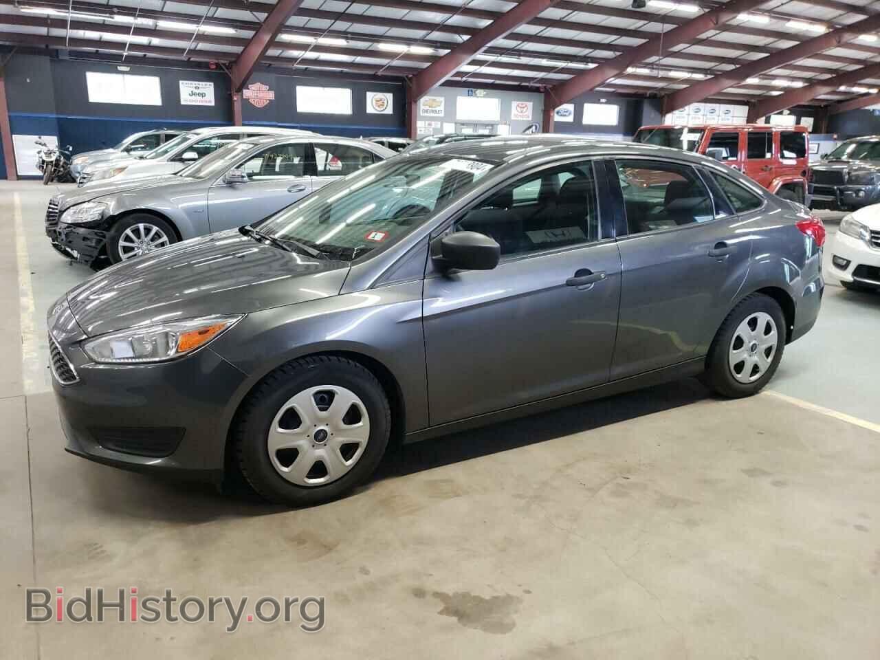 Photo 1FADP3E28JL208142 - FORD FOCUS 2018