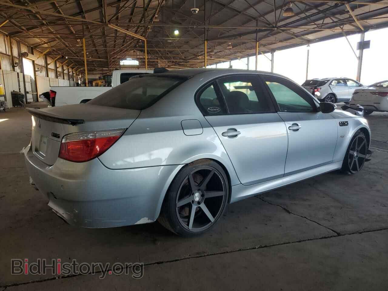 2006 BMW M5 - VIN: WBSNB93506B581209 - Фото 3