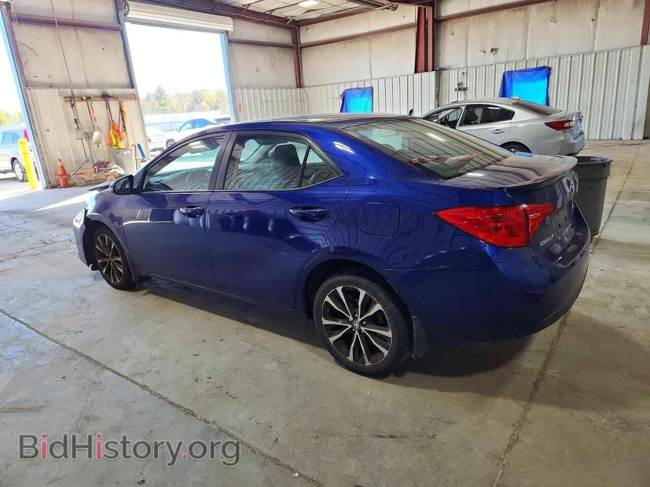 2017 TOYOTA COROLLA - VIN: 2T1BURHE2HC940982 - Photo 2