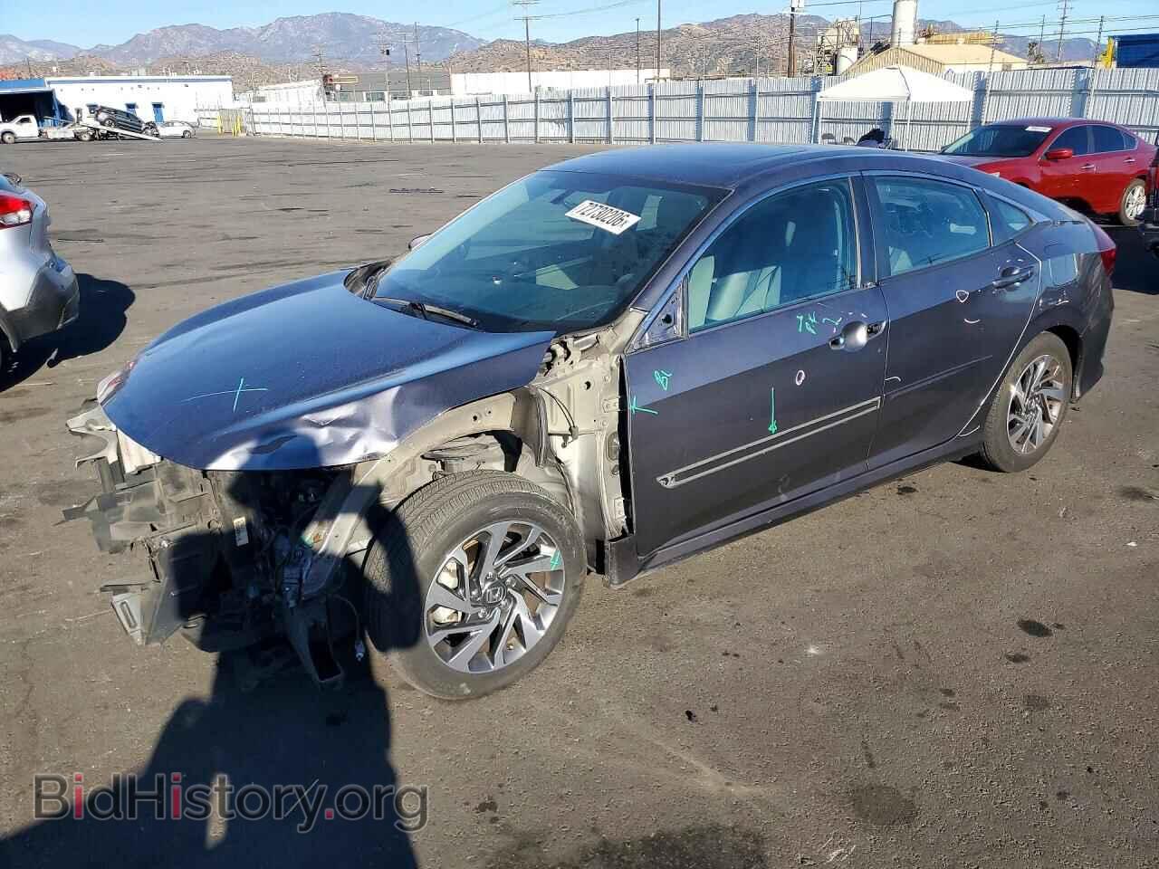 Фотография 2HGFC2F79JH517801 - HONDA CIVIC 2018
