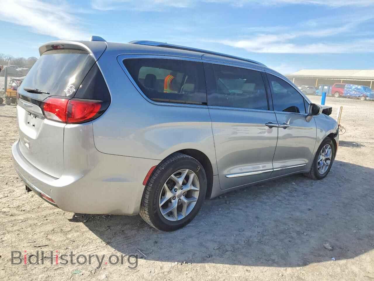 2019 CHRYSLER PACIFICA - VIN: 2C4RC1EG1KR549712 - Фото 3