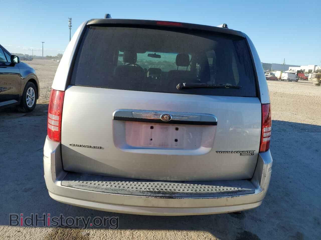 2009 CHRYSLER MINIVAN - VIN: 2A8HR44E39R597176 - Фото 6