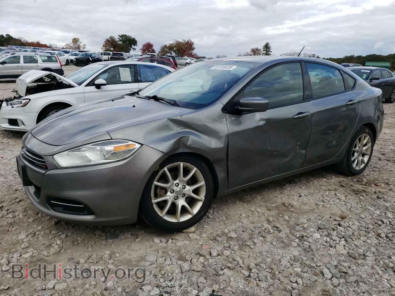 Photo 1C3CDFBA1DD204402 - DODGE DART 2013
