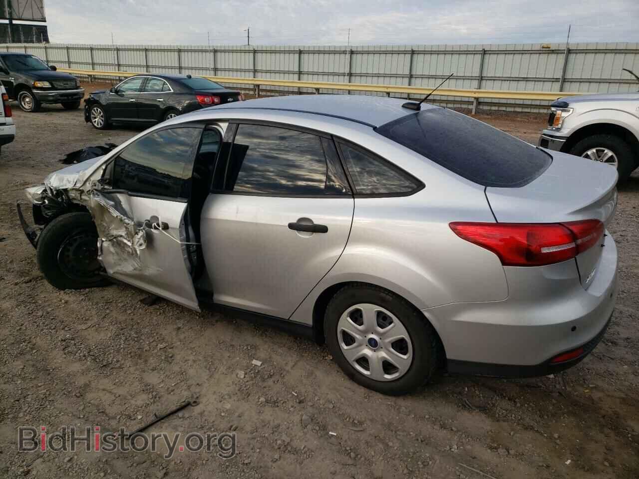 2016 FORD FOCUS - VIN: 1FADP3E20GL352986 - Фото 2
