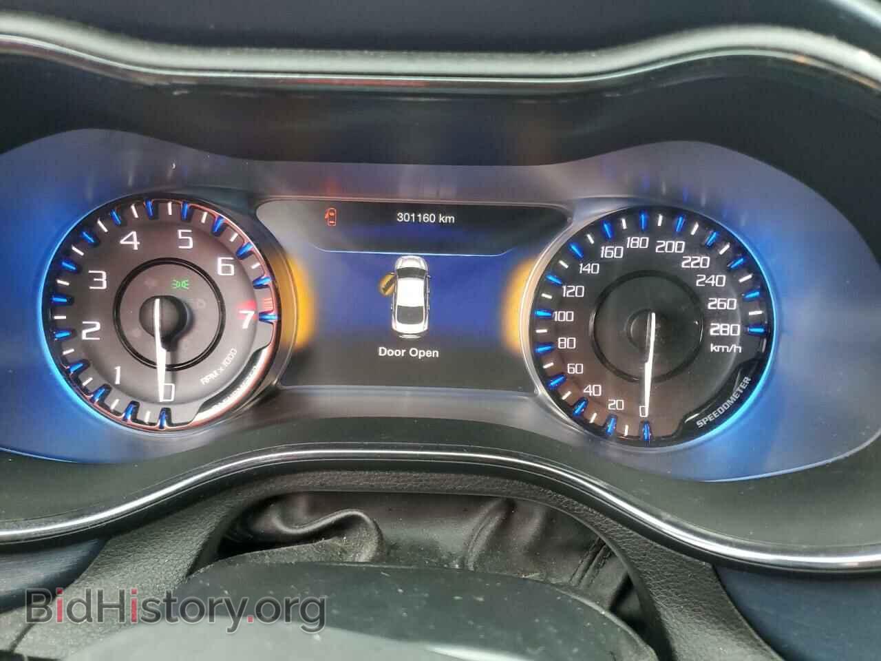 2015 CHRYSLER 200 - VIN: 1C3CCCBG3FN687054 - Фото 9