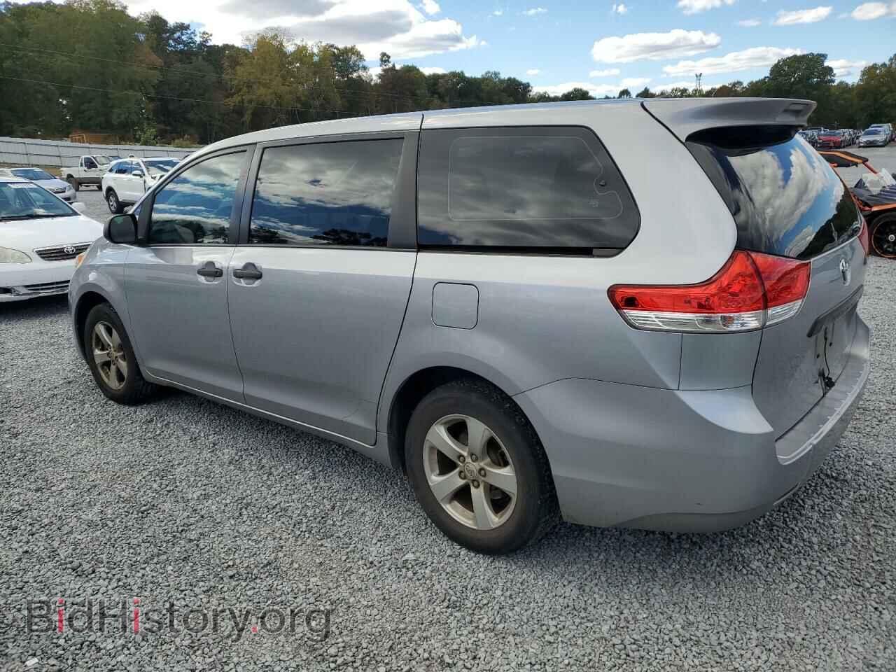 2012 TOYOTA SIENNA - VIN: 5TDKA3DC7CS014359 - Фото 2