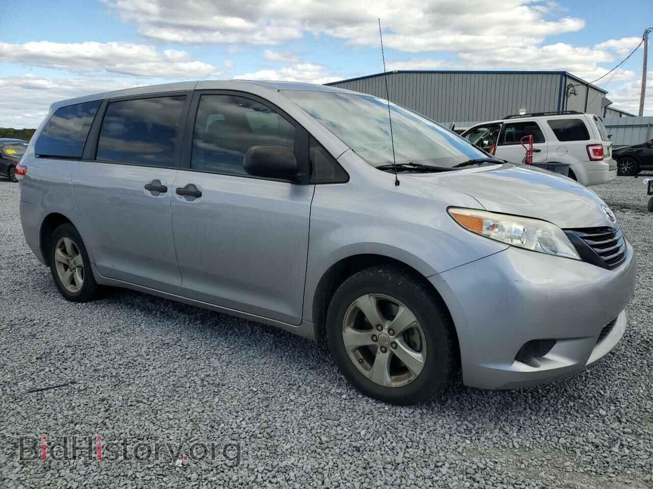 2012 TOYOTA SIENNA - VIN: 5TDKA3DC7CS014359 - Фото 4