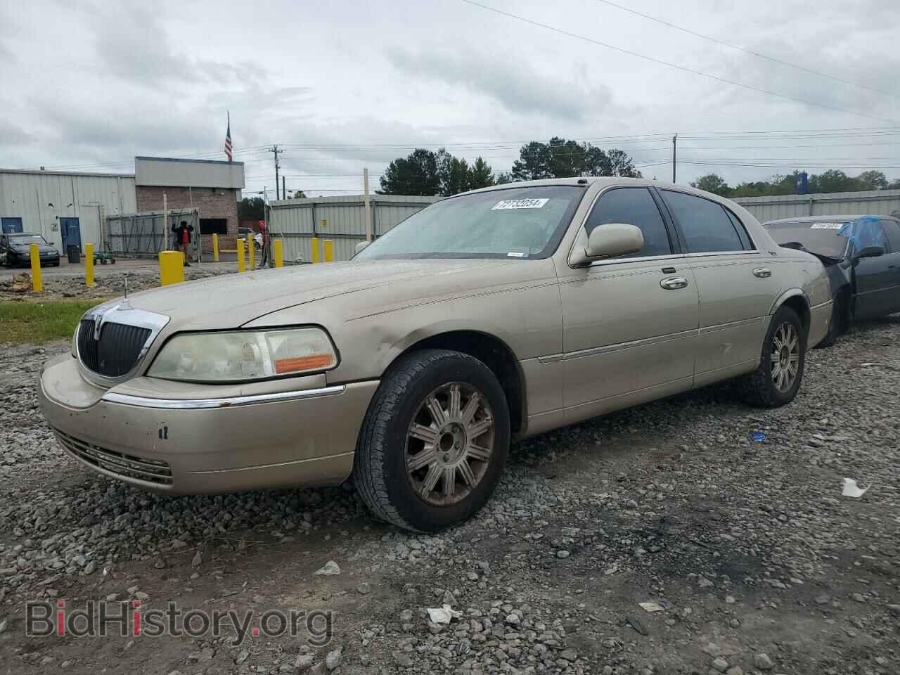 Photo 1LNHM82V37Y610206 - LINCOLN TOWNCAR 2007