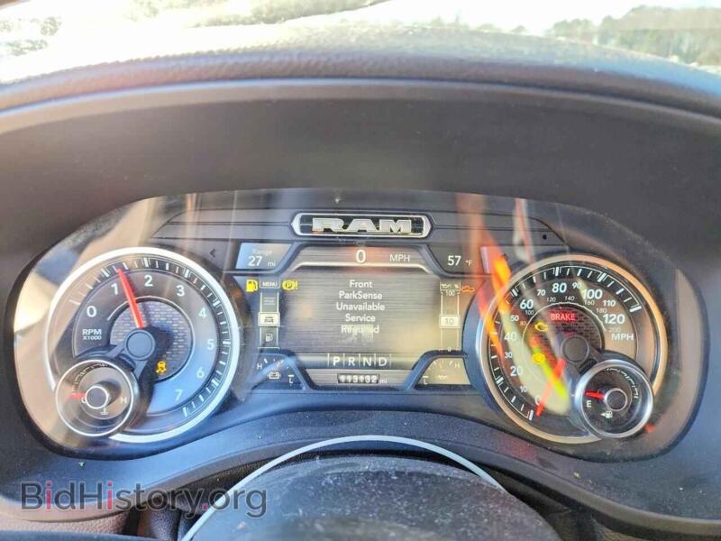 2019 RAM 1500 (VIN 1C6RREFTXKN625191) — фото 9 из 14