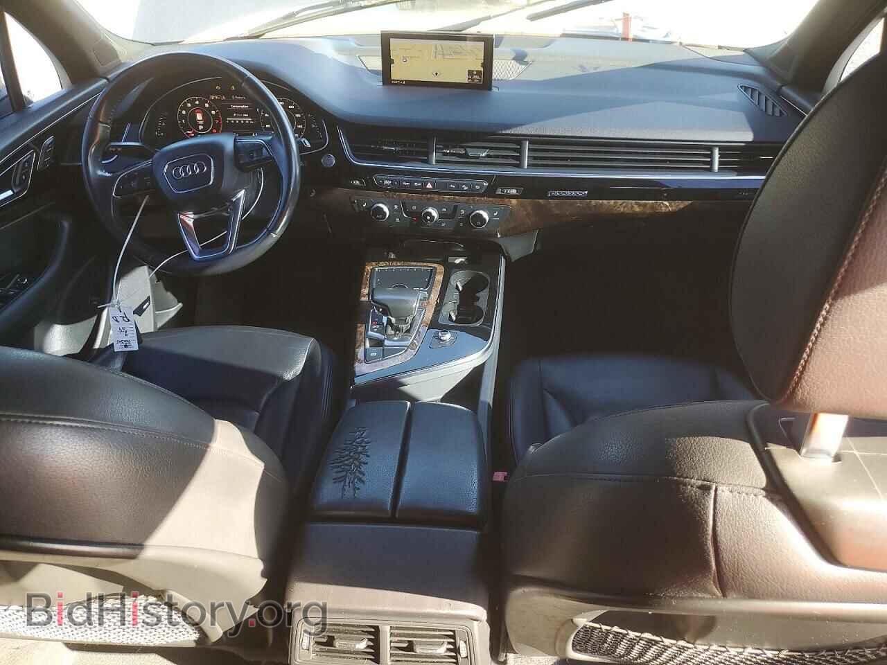 2019 Audi Q7 (VIN WA1LAAF76KD000305) — фото 8 из 13