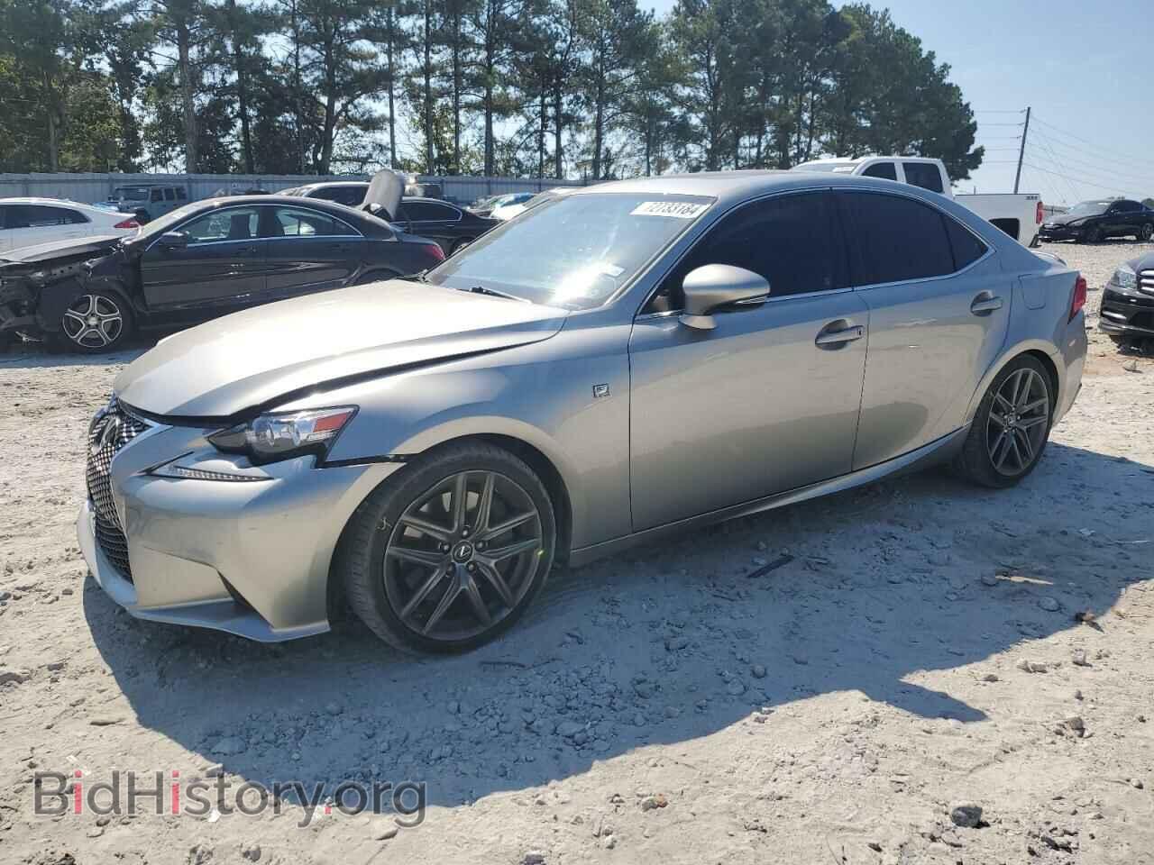 Photo JTHBA1D20G5022681 - LEXUS IS 2016