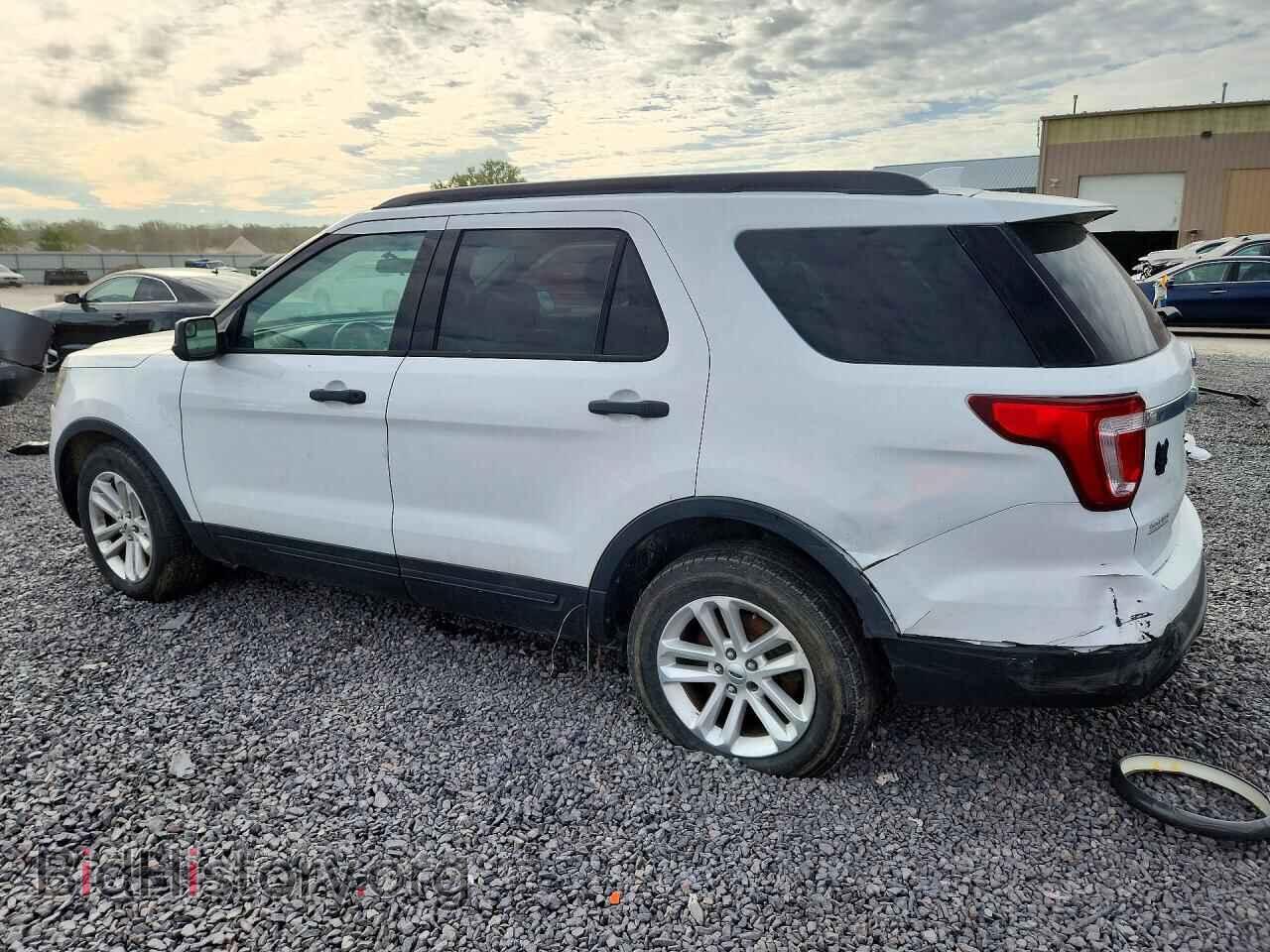 2016 FORD EXPLORER - VIN: 1FM5K7BH6GGB37162 - Photo 2