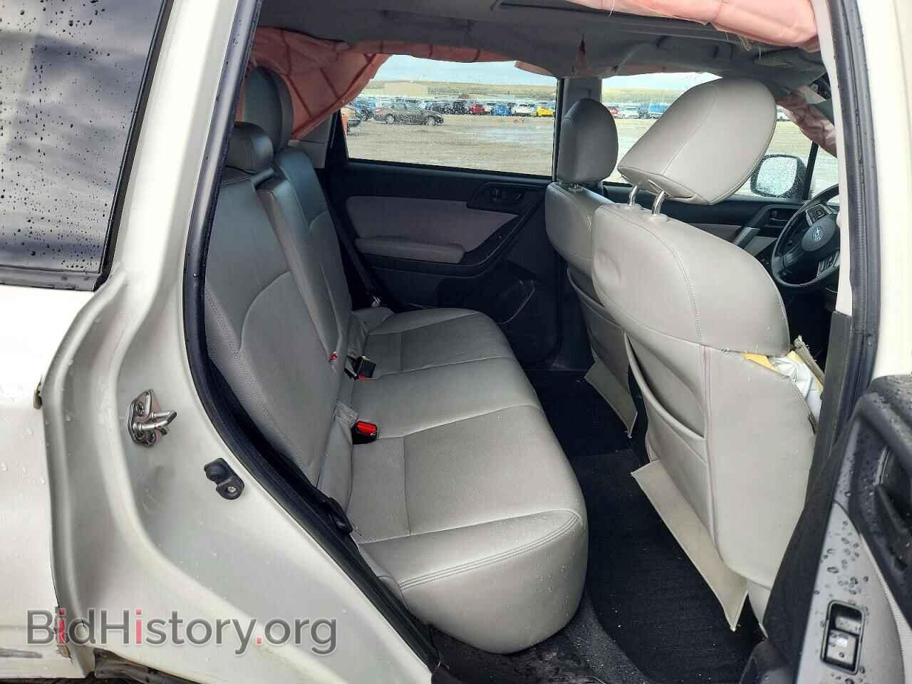 2016 Subaru FORESTER (VIN JF2SJADCXGH420717) — фото 10 из 14