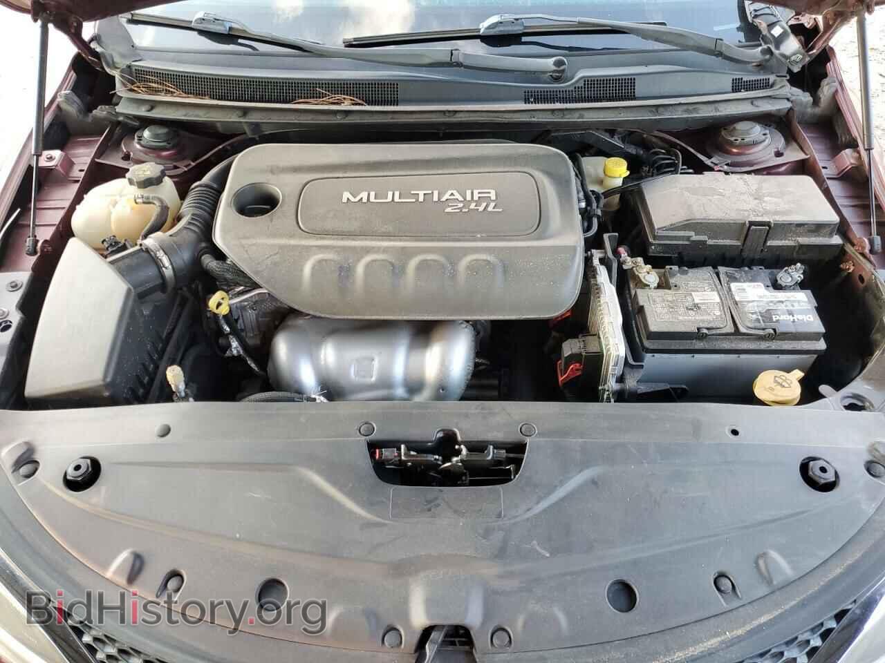 2015 CHRYSLER 200 - VIN: 1C3CCCAB9FN588843 - Фото 11