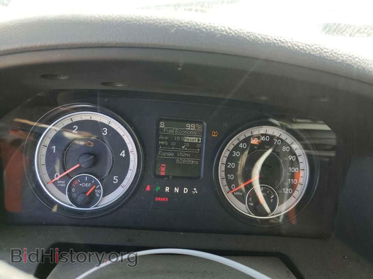 2016 RAM All Models - VIN: 3C6UR5HL0GG269664 - Photo 9