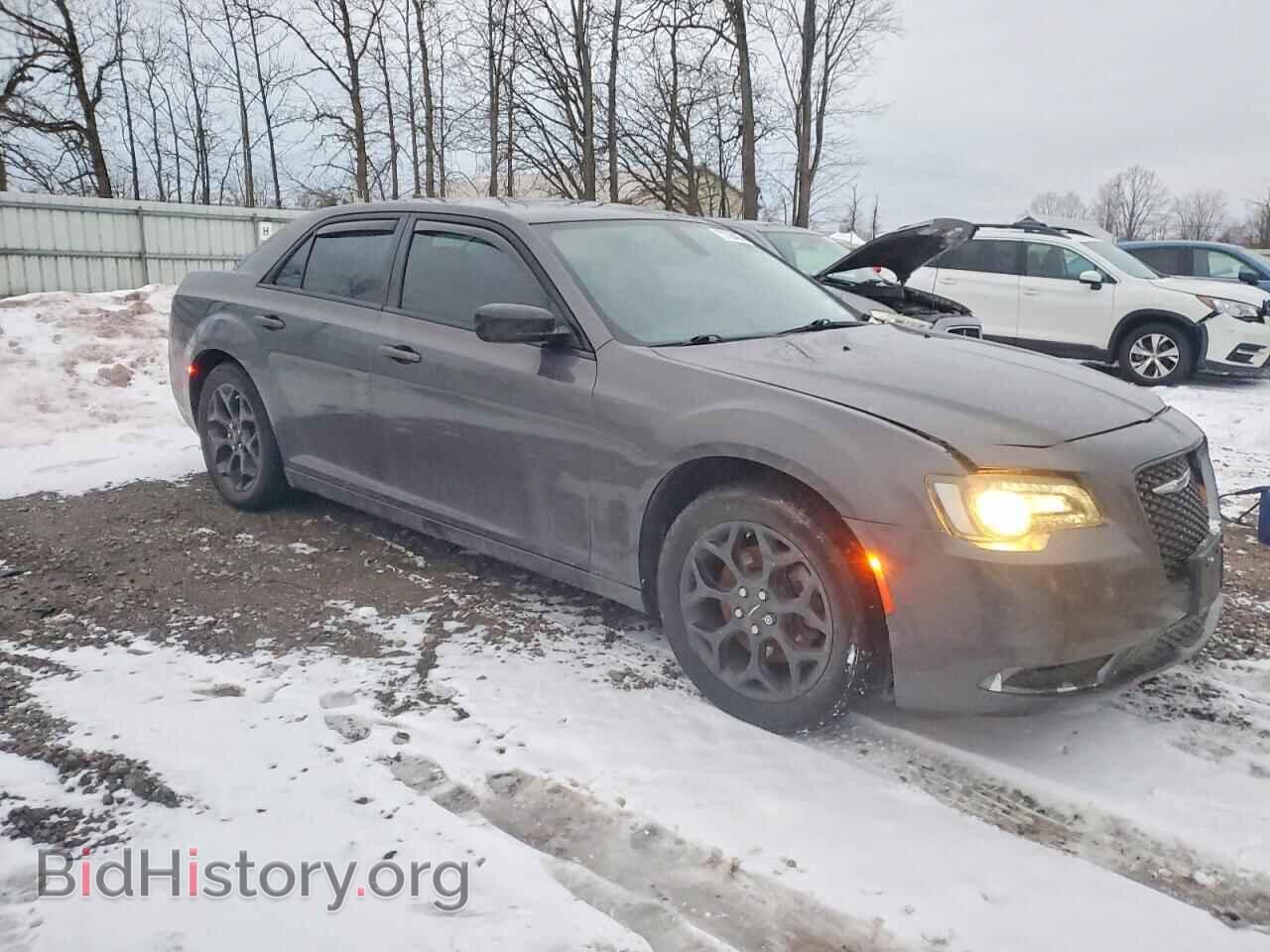 2019 CHRYSLER 300 - VIN: 2C3CCARG7KH556481 - Фото 4
