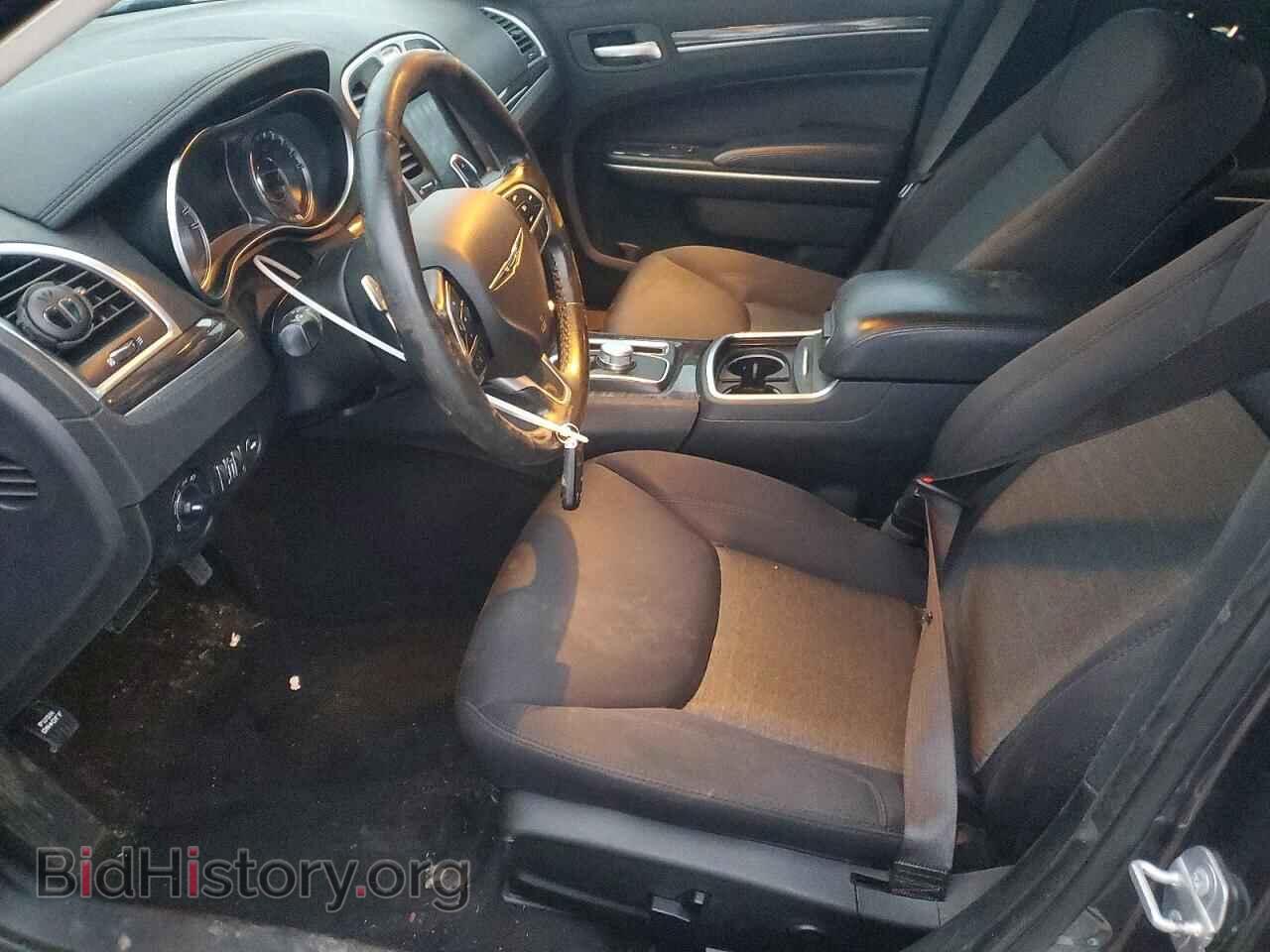 2019 CHRYSLER 300 - VIN: 2C3CCARG7KH556481 - Фото 7