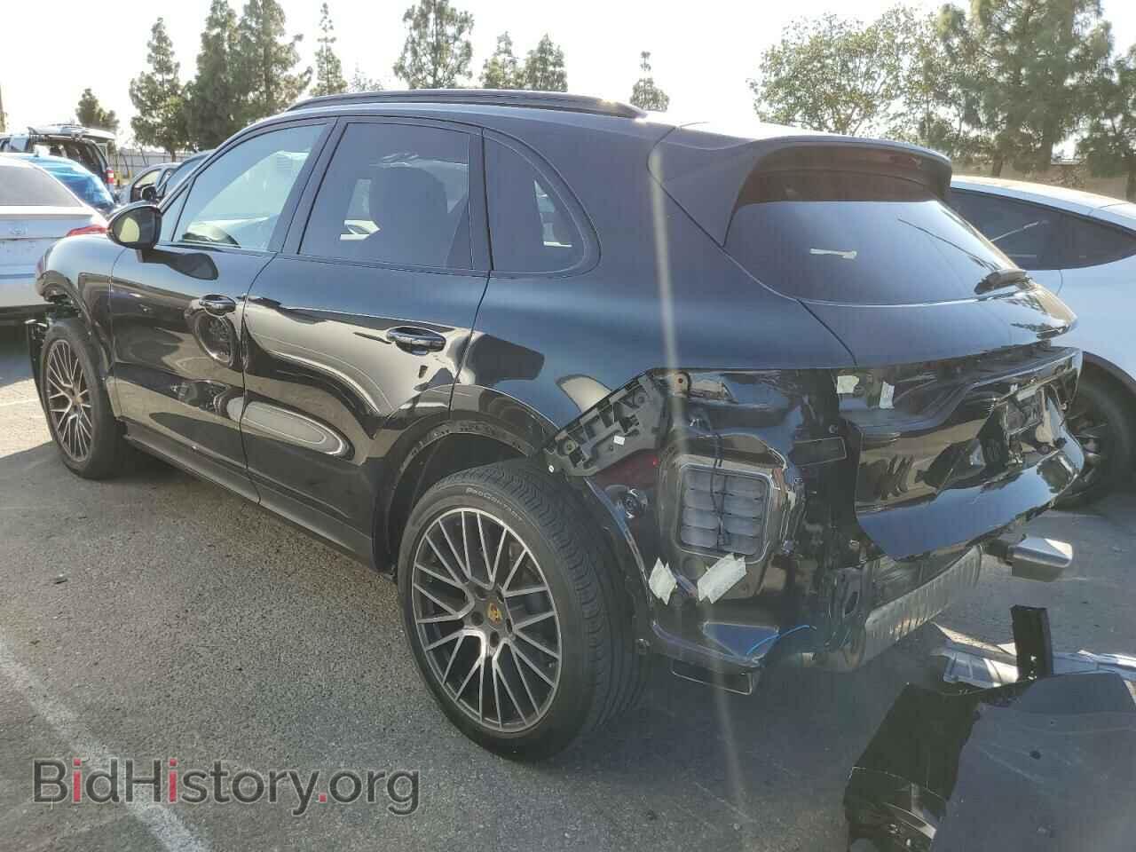 2021 PORSCHE CAYENNE - VIN: WP1AA2AY2MDA09393 - Фото 2