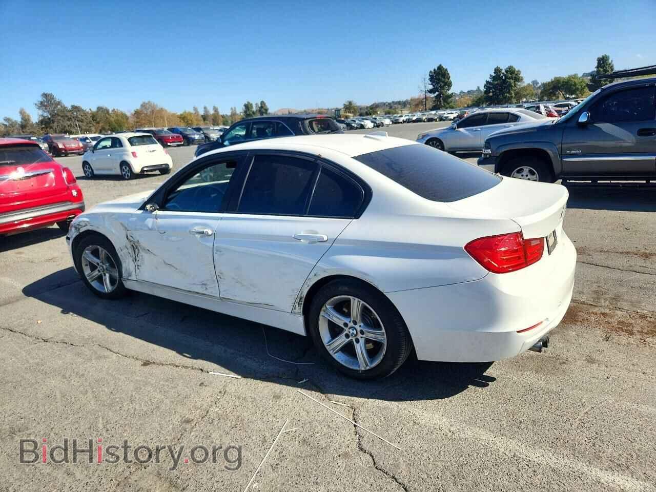2012 BMW 3 SERIES - VIN: WBA3A5C54CF342547 - Фото 2