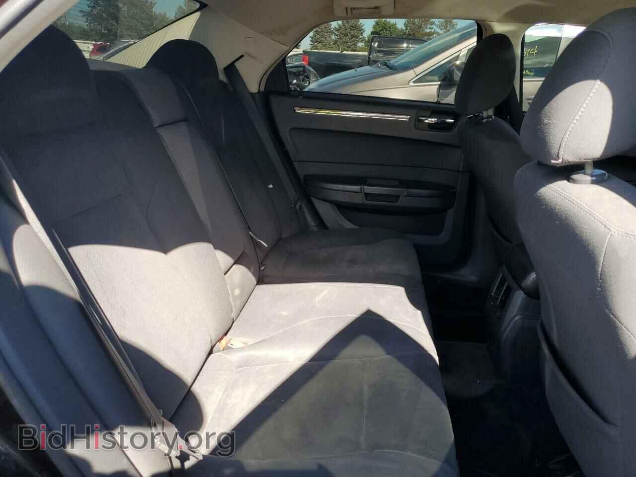 2010 CHRYSLER 300 - VIN: 2C3CA4CD7AH148602 - Фото 10
