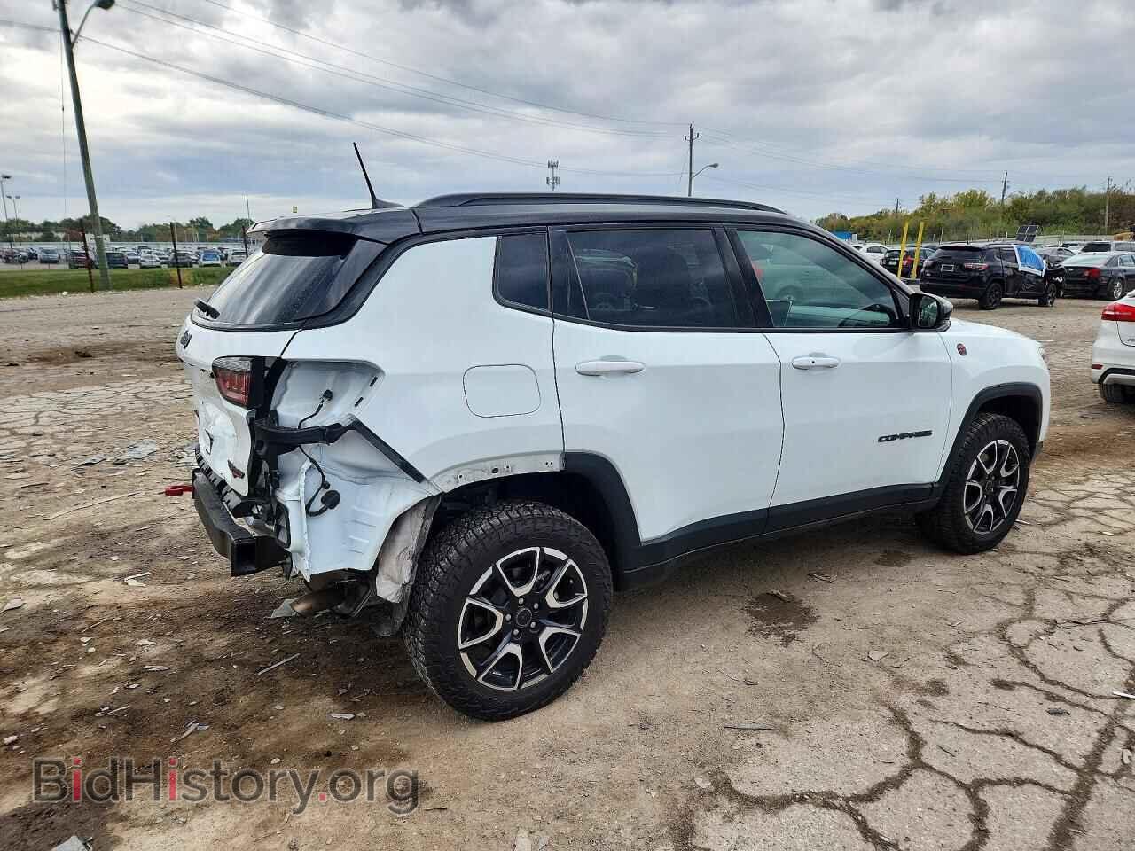 2025 Jeep COMPASS (VIN 3C4NJDDN0ST556945) — фото 3 из 15