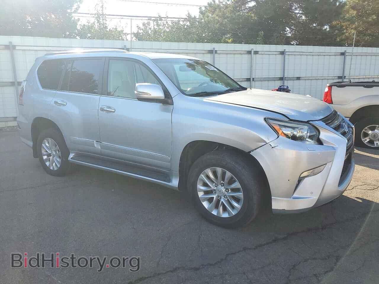 2016 LEXUS GX - VIN: JTJBM7FX5G5127198 - Photo 4