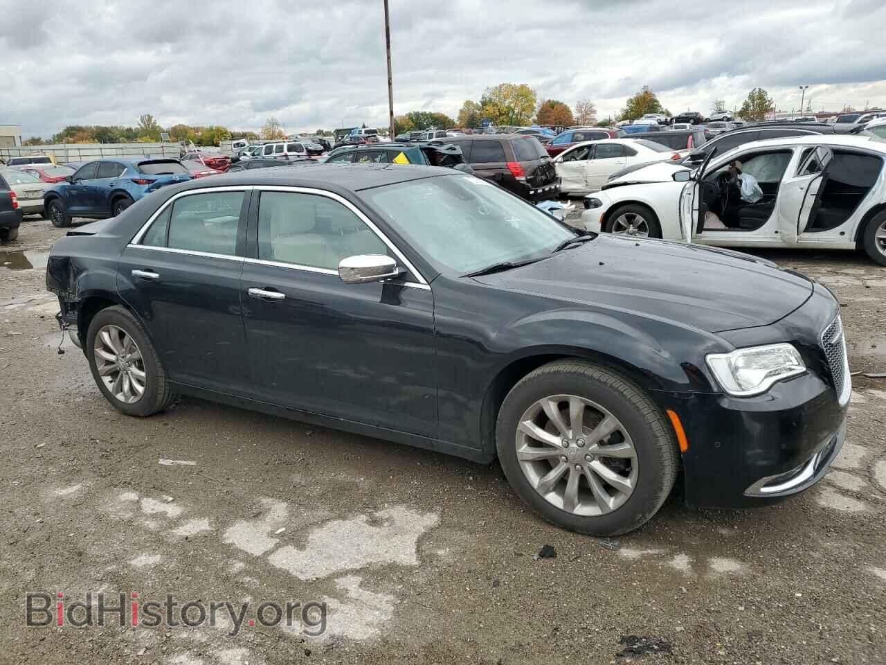 2019 CHRYSLER 300 - VIN: 2C3CCAKG4KH579663 - Фото 4