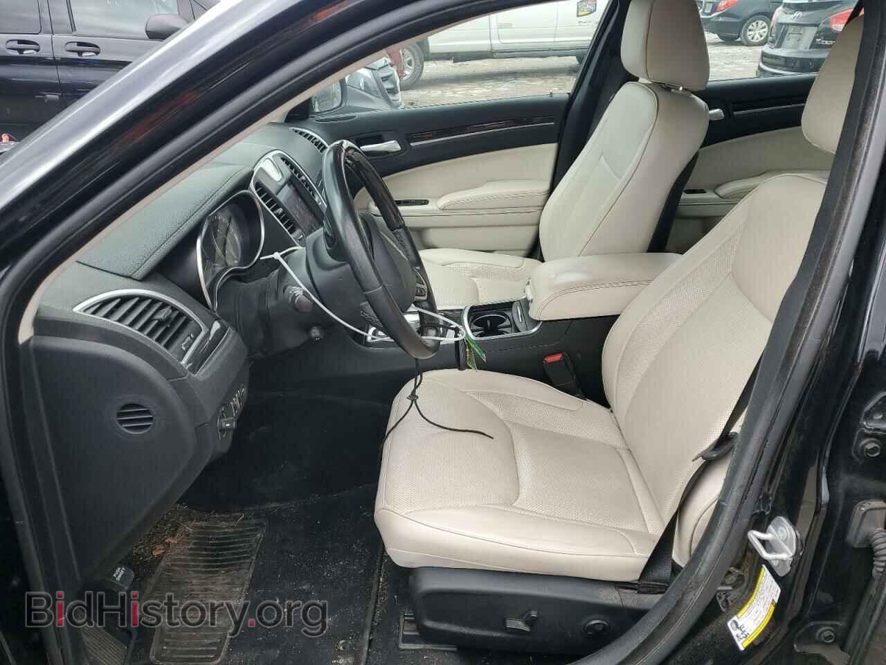 2019 CHRYSLER 300 - VIN: 2C3CCAKG4KH579663 - Фото 7