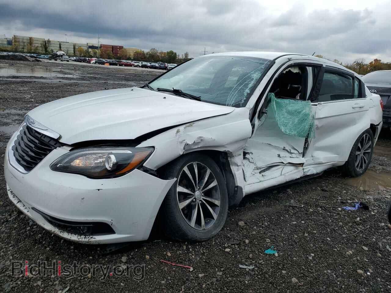 Photo 1C3CCBBB3DN516557 - CHRYSLER 200 2013