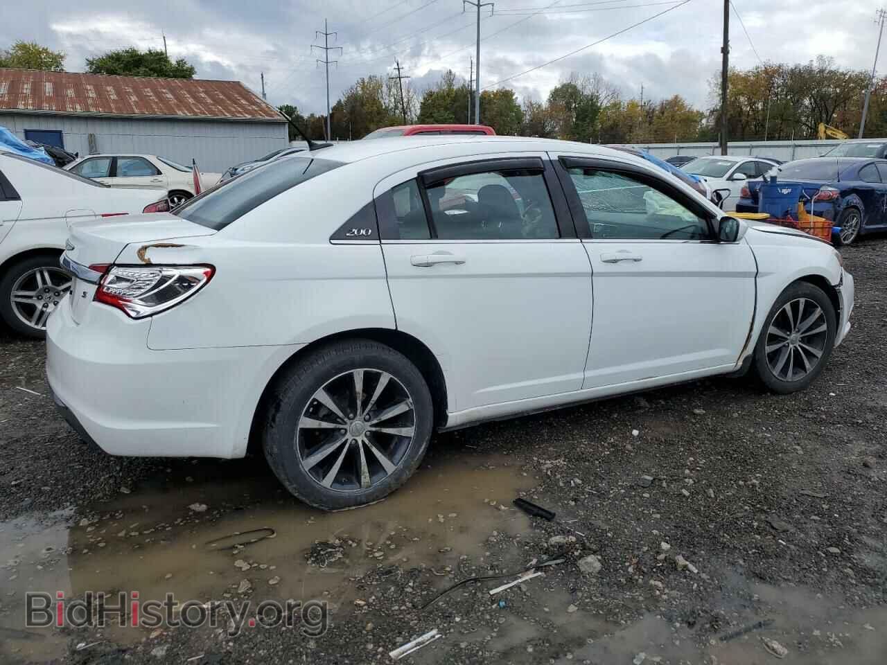 2013 CHRYSLER 200 - VIN: 1C3CCBBB3DN516557 - Фото 3